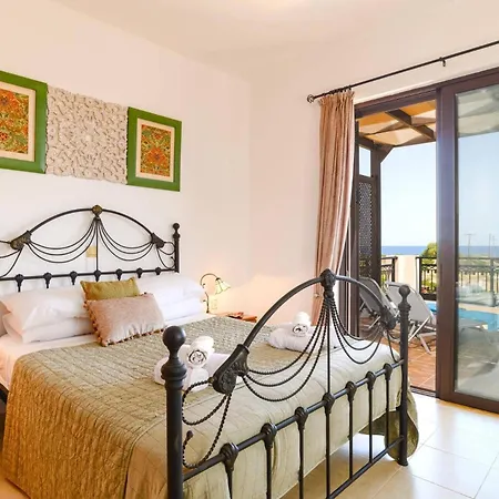 Willa Alnika Azalea By *