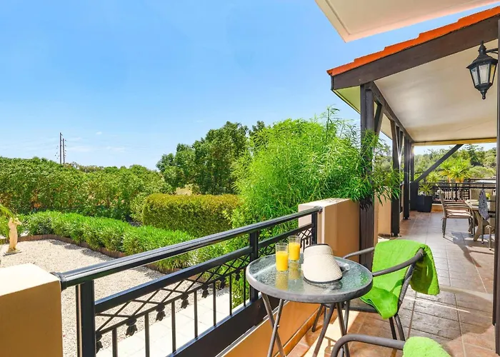 빌라 Alnika Azalea By