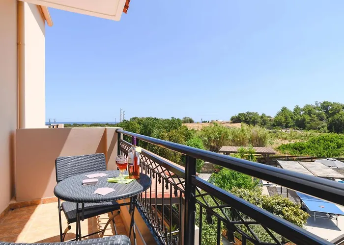 Alnika Azalea By 빌라