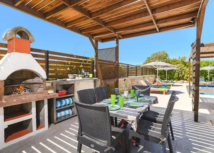 Alnika Azalea By * 라카니아